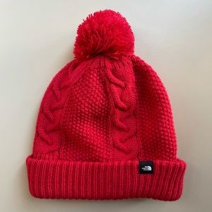 🌟The North Face Red Minna Beanie